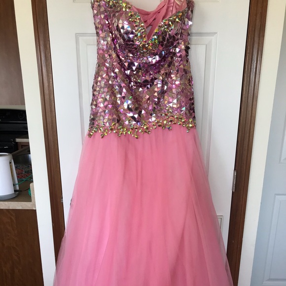 Stacey's Strapless Pink Prom Dress - Picture 3 of 10